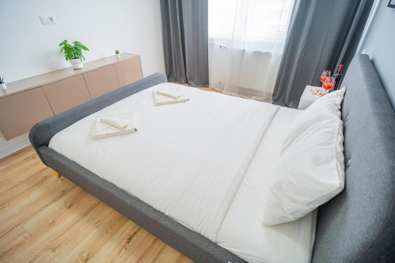 Refreshingly Chic: Newly Renovated 2Br Apartment Βουκουρέστι Εξωτερικό φωτογραφία