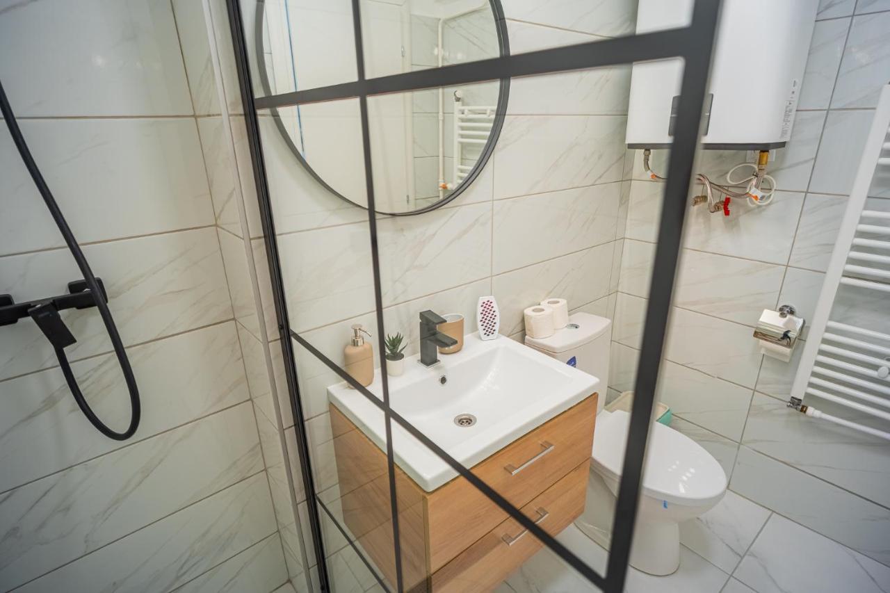Refreshingly Chic: Newly Renovated 2Br Apartment Βουκουρέστι Εξωτερικό φωτογραφία