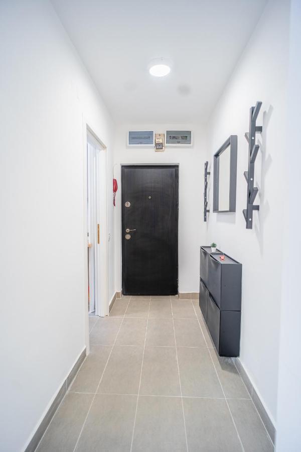 Refreshingly Chic: Newly Renovated 2Br Apartment Βουκουρέστι Εξωτερικό φωτογραφία